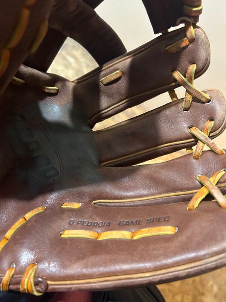 2022 Infield 11.75" A2000 Baseball Glove