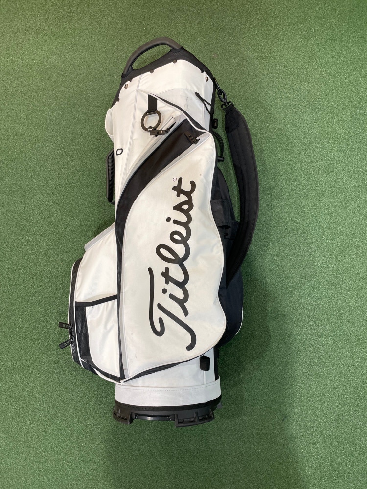 White Used Titleist Carry Bag