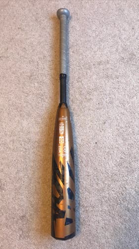 Used USSSA Certified 2022 DeMarini Composite Zoa Bat (-10) 18 oz 28"