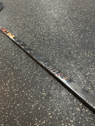 Senior Right Handed P28  FT Ghost Hockey Stick
