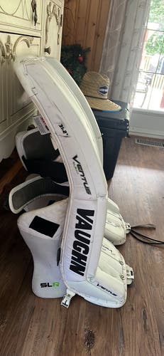 31" Vaughn Ventus SLR2 Goalie Leg Pads