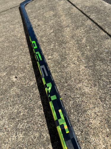 BRAND NEW RH P92 77 Flex Ag5nt Hockey Stick