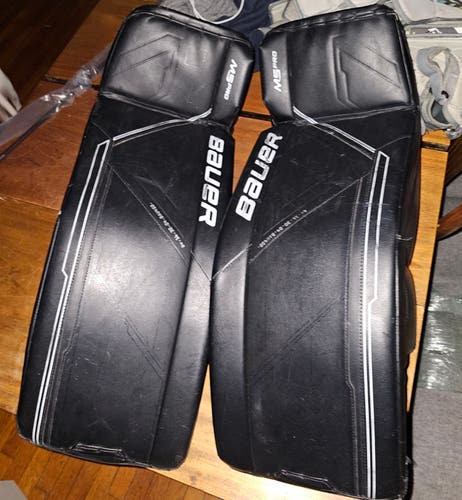 Full Set Hockey Goalie Bauer M5 Pro