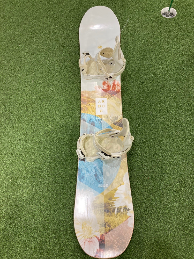 Used Women's Arbor Snowboard All Mountain With Bindings