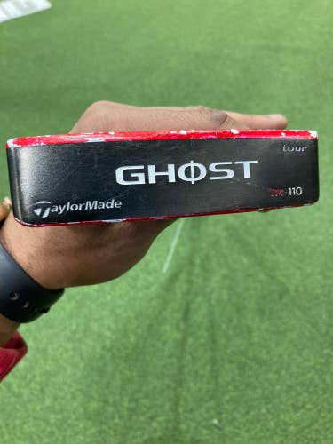 Used TaylorMade Ghost TM-110 Right Handed Blade Putter 33"