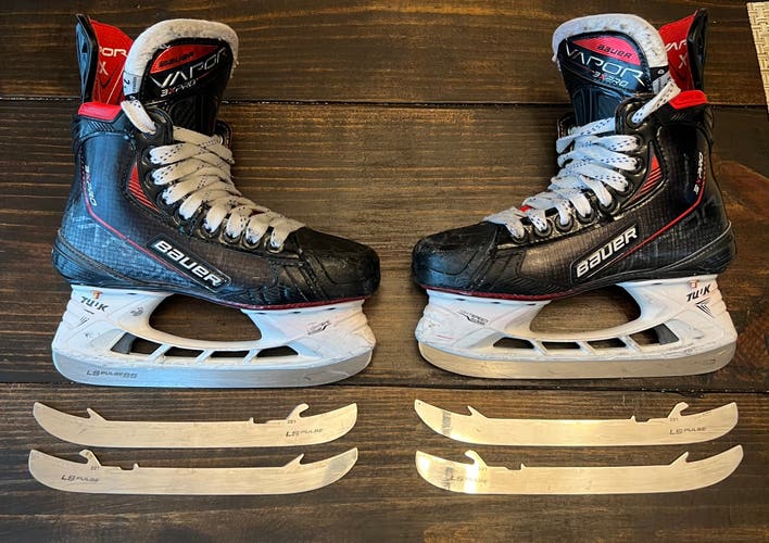 Bauer Size 2.5 Vapor 3X Pro Hockey Skates