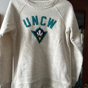 UNC Wilmington sweatshirt