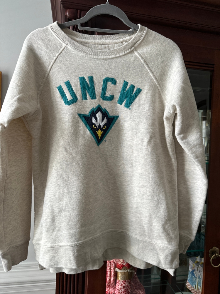 UNC Wilmington sweatshirt