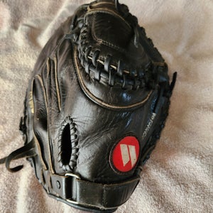 Worth Right Hand Throw Catcher's Dimension Series Technology fastpitch Softball Glove 32.5"
