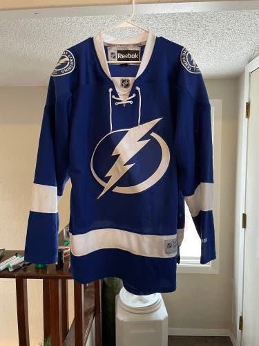 Tampa Bay Lightning home Jersey