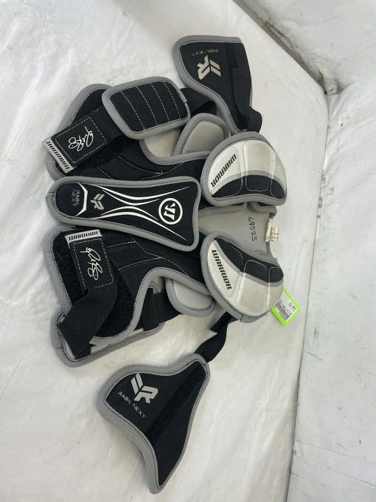 Used Warrior Rabil Next Youth Md Lacrosse Shoulder Pads
