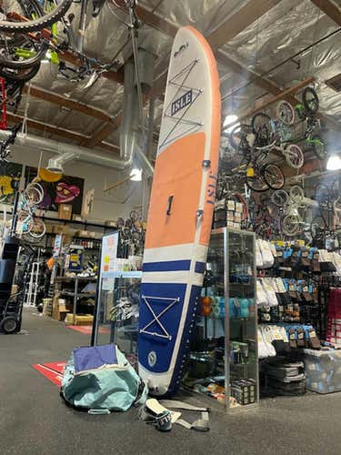 Used Isle Pioneer 10'6" Inflatable Stand Up Paddleboard Isup W Bag, Leash, Fins