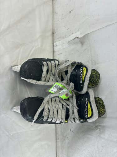 Used Bauer Vapor 3x Junior 02.5 Ice Hockey Skates