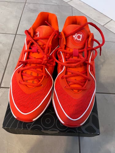 Nike Men’s KD16 Basketball Shoes