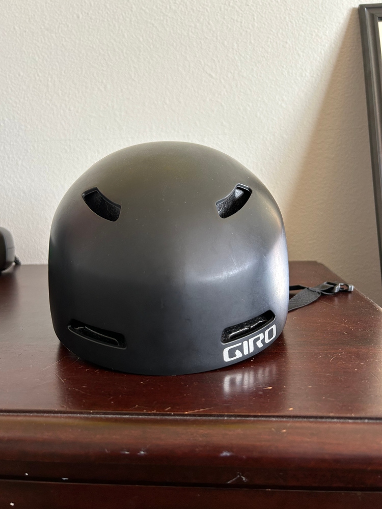 Unisex Medium Giro Ledge MIPS Helmet