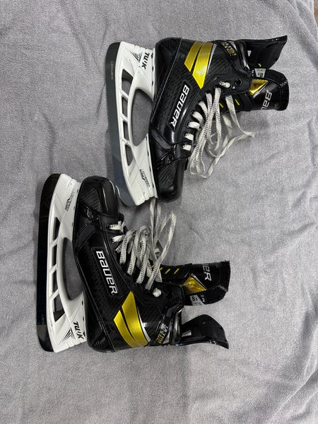 Bauer 8.5 Supreme UltraSonic Hockey Skates