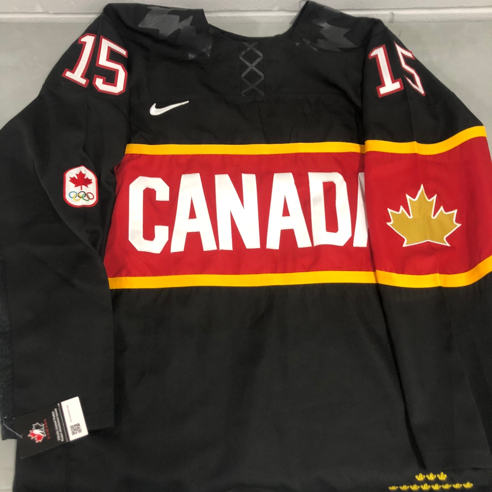 NEW Team Canada GETZLAF XL game jersey