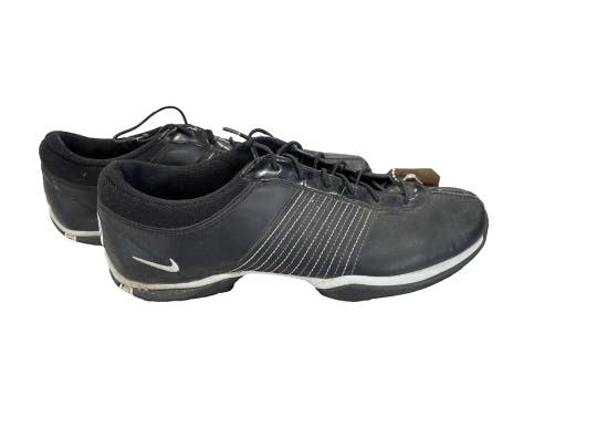 Used Nike Senior 7.5 Golf Shoes