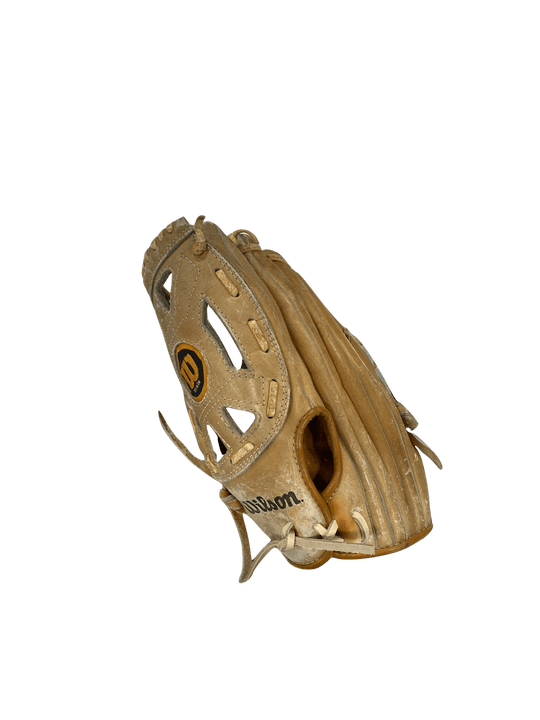 Used Wilson George Brett 12" Baseball & Softball Fielders Gloves