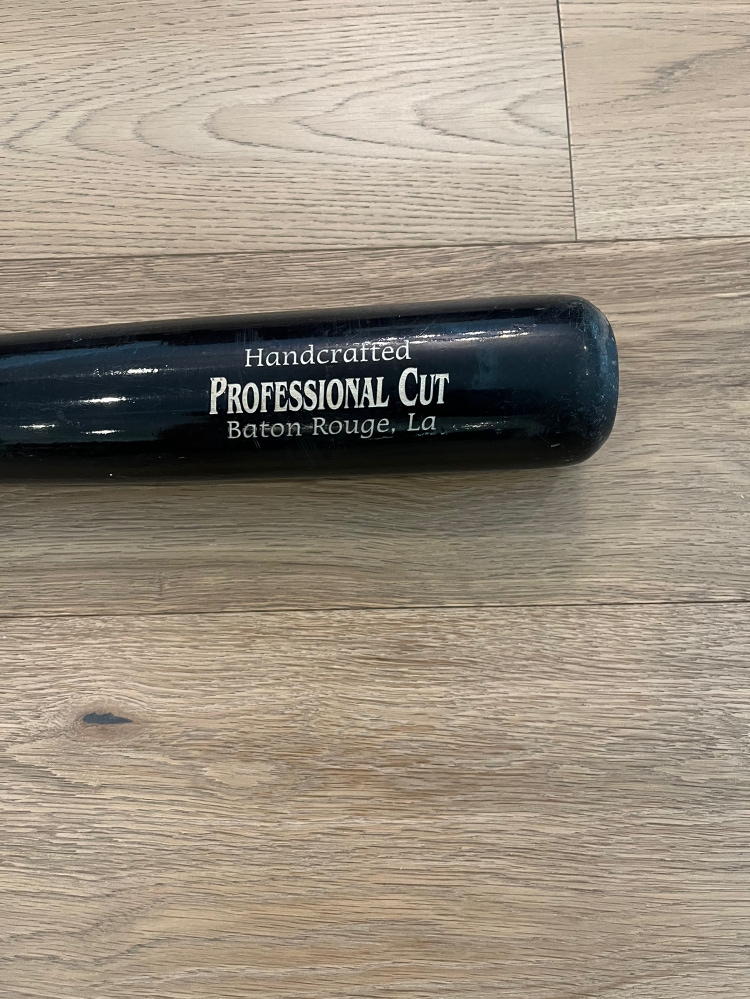 Marucci Used Wood (-3) 28 oz 31" Professional Cut Bat
