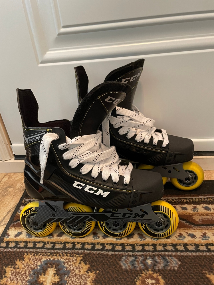 CCM 9350 Size 5 Inline Skates
