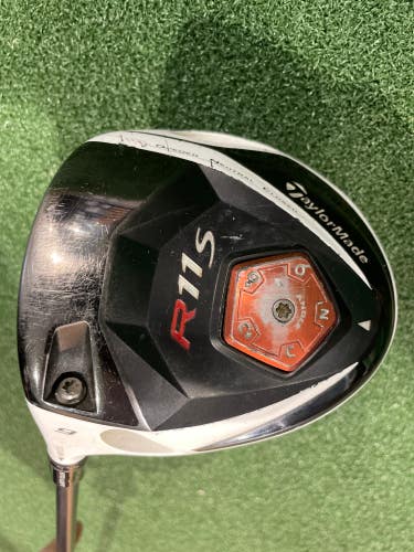 Used Men's TaylorMade R11s Left Hand Driver 9
