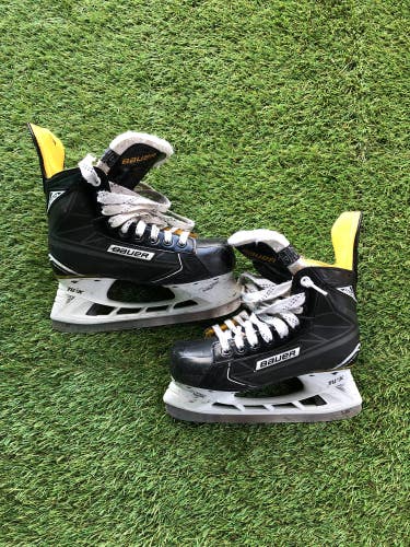 Used Bauer Supreme S170 Hockey Skates Regular Width Size 4.0 - Intermediate