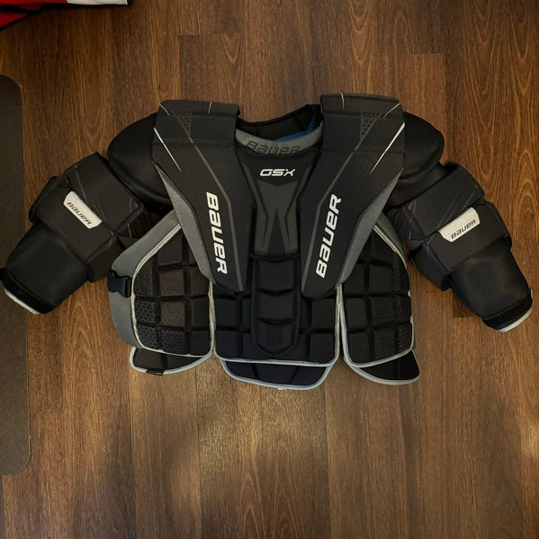 New Medium Bauer  GSX Goalie Chest Protector