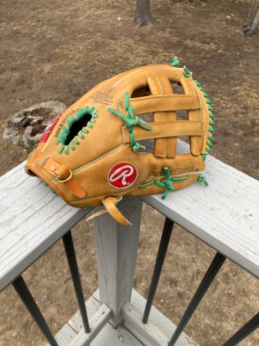 Used Rawlings Right Hand Throw Infield RBG50 Baseball Glove 11.5"