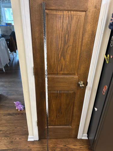 Senior Right Handed Hockey Stick