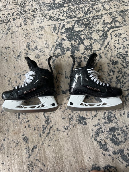Used Senior Bauer Supreme Mach Hockey Skates Regular Width Size 6