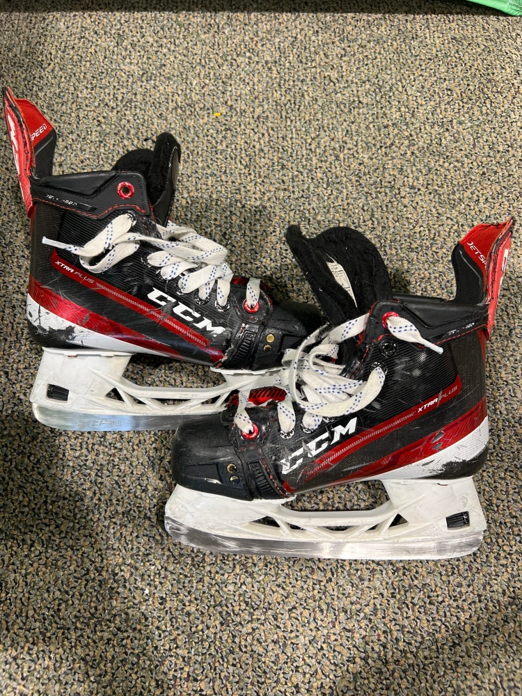 Used  JetSpeed XTra Plus Hockey Skates (Size 4.0D&R)
