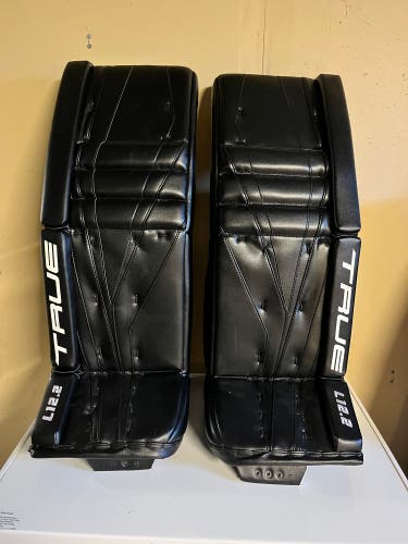 33" True Pro Stock L12.2 Goalie Leg Pads