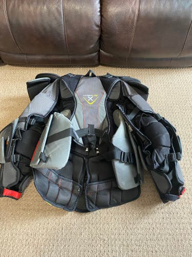 Used Large Bauer hyperlite X Goalie Chest Protector