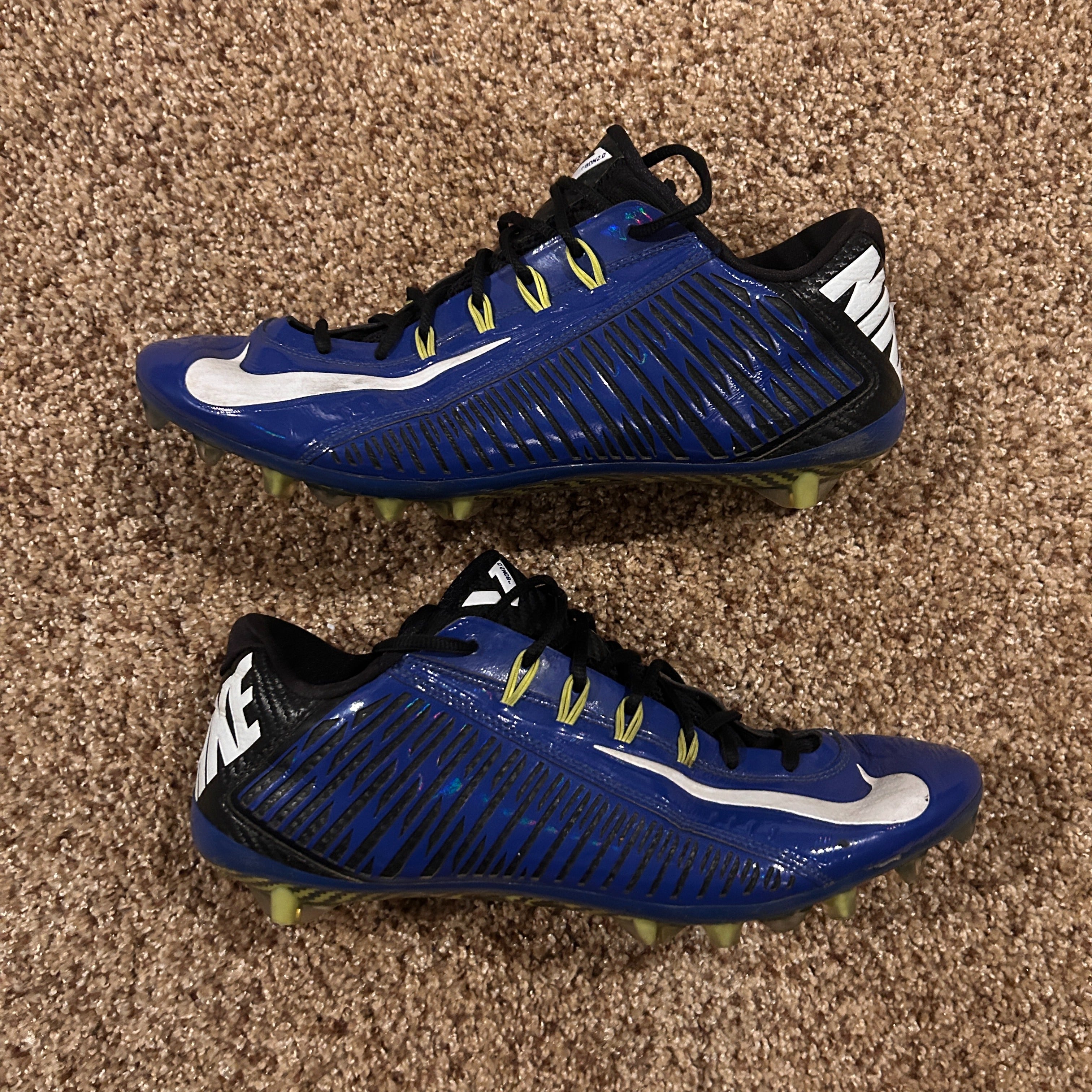 nike vapor carbon elite football cleats