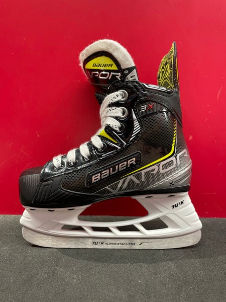 Used Youth Bauer Vapor 3X Hockey Skates