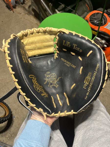 Rawlings Heart of the Hide Catchers Glove