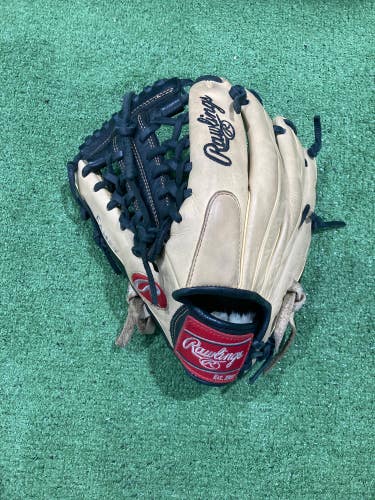 Brown Used Rawlings Gold Glove Elite Left Hand Throw Pitcher's Baseball Glove 11.5"