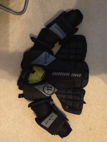 Used Small / Medium Warrior Ritual XP Goalie Chest Protector