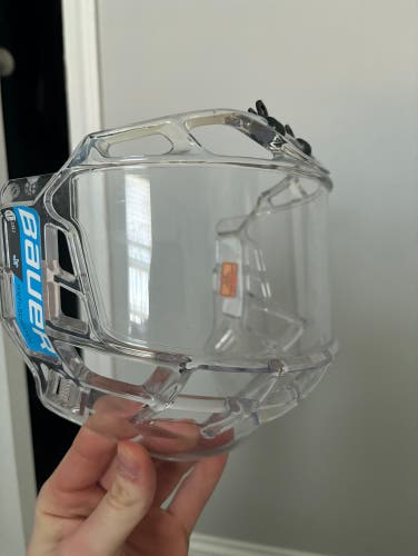 Small Bauer Shield Profile III Facemask