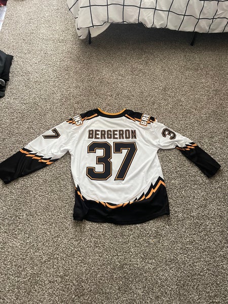 Men’s Large Patrice Bergeron Reverse Retro Jersey