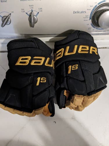 Bauer Supreme 1S Gloves 14" Pro Stock