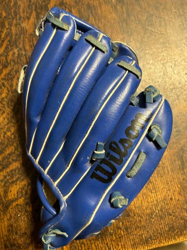 Left Hand Throw Wilson tee ball glove