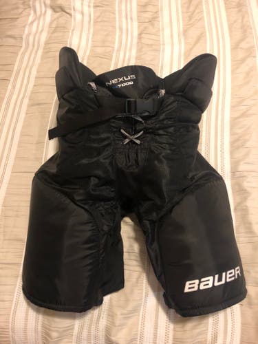 Large Bauer Nexus 7000 Hockey Pants - Black