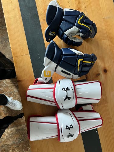 Georgia Swarm game worn gait gloves
