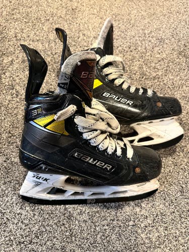 Senior Bauer 7.5 Supreme 3S Pro Hockey Skates