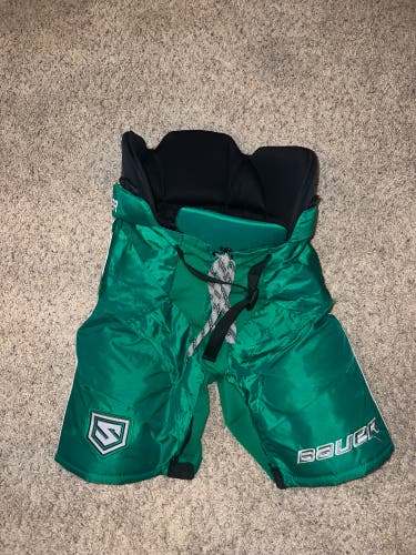 Senior Medium Bauer Pro Stock Hockey Pants