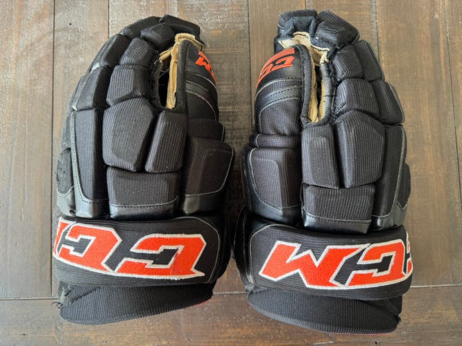 Used CCM 14" Pro Stock U+ Crazy Light Gloves