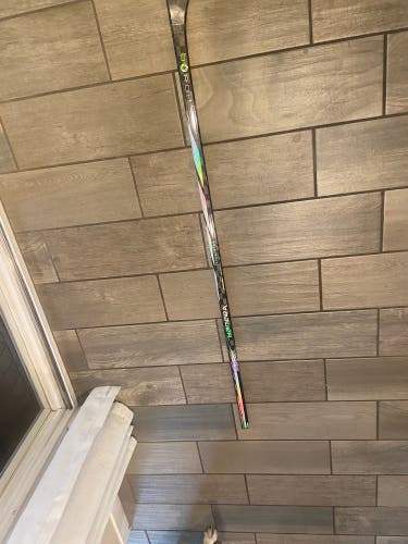 Intermediate Right Handed P28  Proto-R Hockey Stick