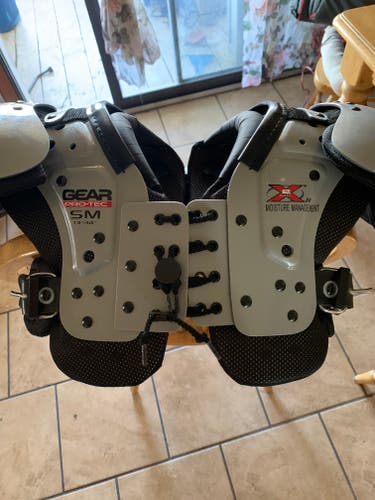 New With Out Tags Gear Pro Tech X2AIR Shoulder Pads